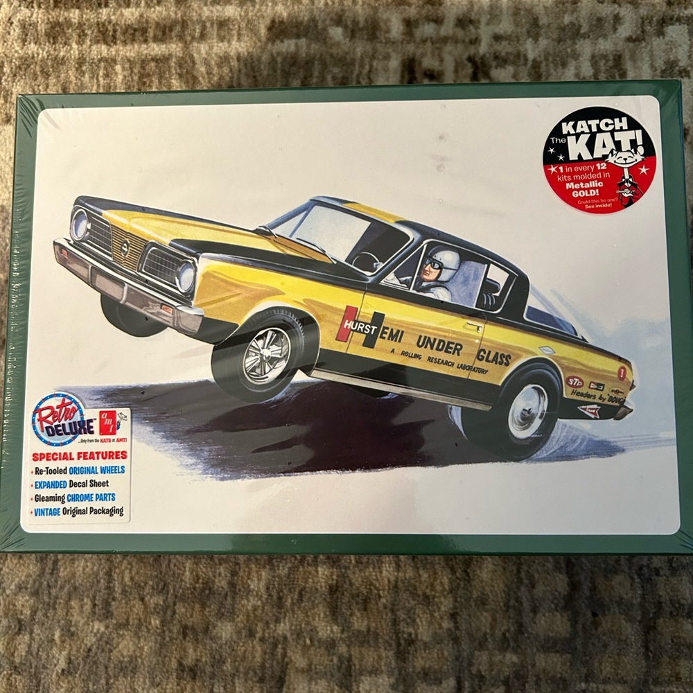 AMT super Boss Funny Car Hemi Barracuda